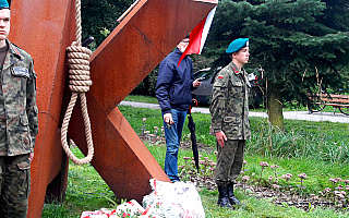 Mija 80 lat od agresji sowieckiej na Polskę. Olsztynianie uczcili pamięć poległych Mija 80 lat od agresji sowieckiej na Polskę. Olsztynianie uczcili pamięć poległych